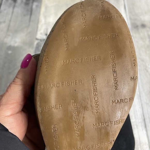 MARC Fisher‎ women’s black suede platform wedges. Size 10M. Good condition. - Picture 6 of 8